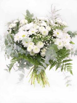 Ramo de margaritas y crisantemos