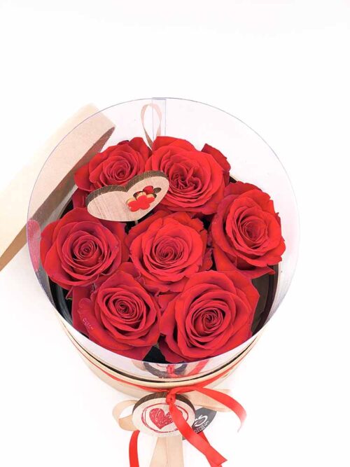 san Valentín caja rosas